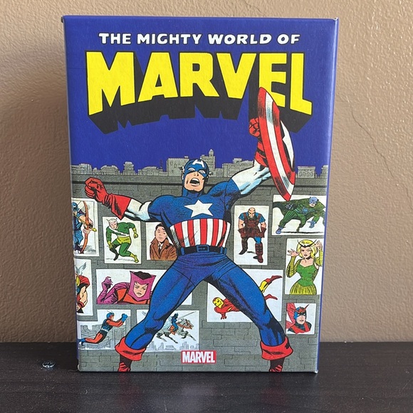 The Mighty World of Marvel 3 Book Box Collection - Picture 3 of 5